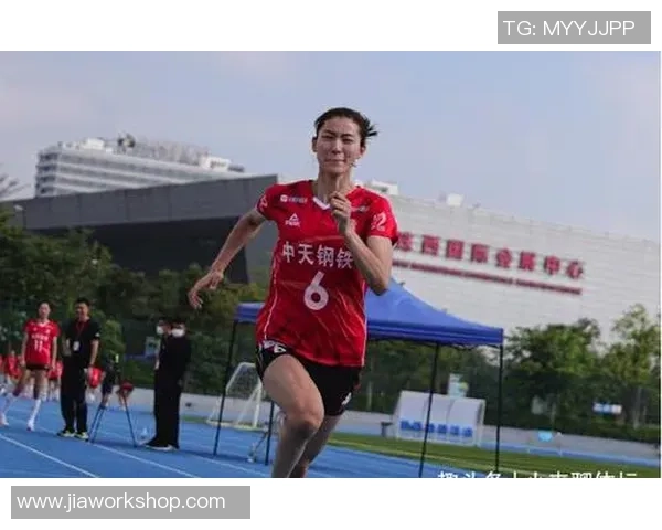 成都排球队中路突破的优势与不足分析及未来发展方向探讨